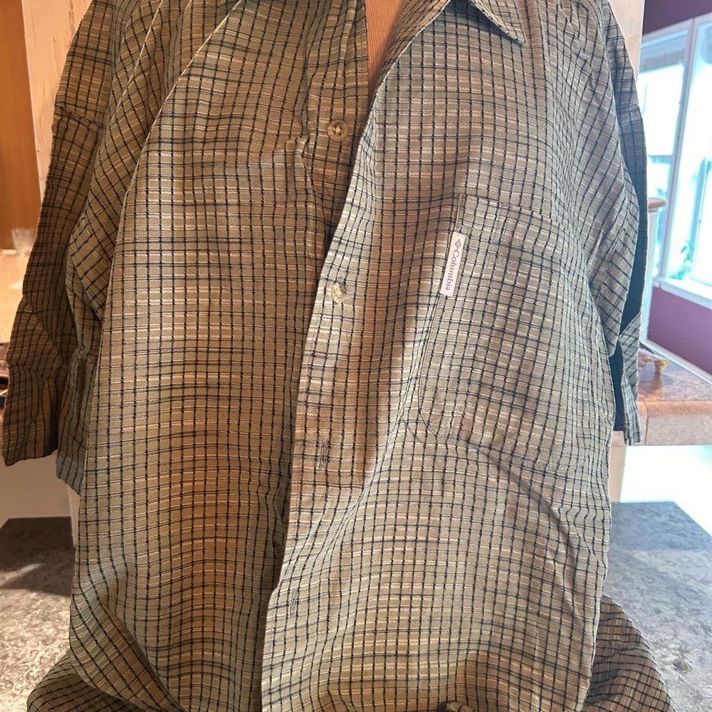 Columbia Men's Casual Olive Checkered Shirt SKU6